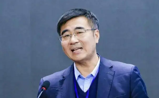 孫富春 清華大學計算機科學與技術系教授、博士生導師